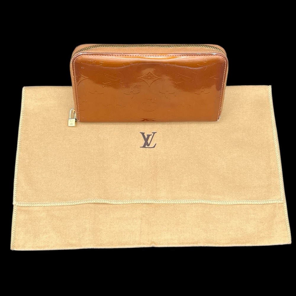 Louis Vuitton Bronze Vernis Zipper Wallet w/ LV Dust Bag - GUC